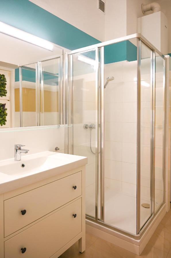 Elegant Suite Altes Akh Відень Екстер'єр фото