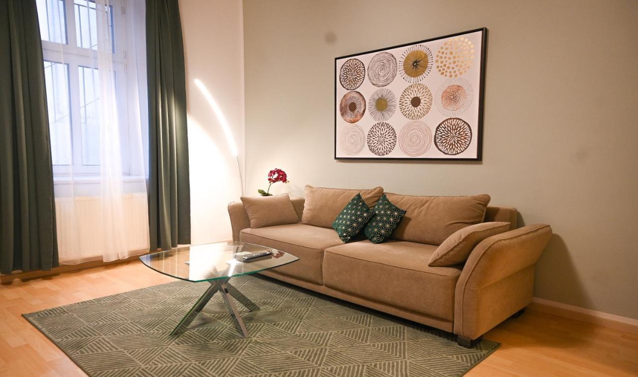 Elegant Suite Altes Akh Відень Екстер'єр фото