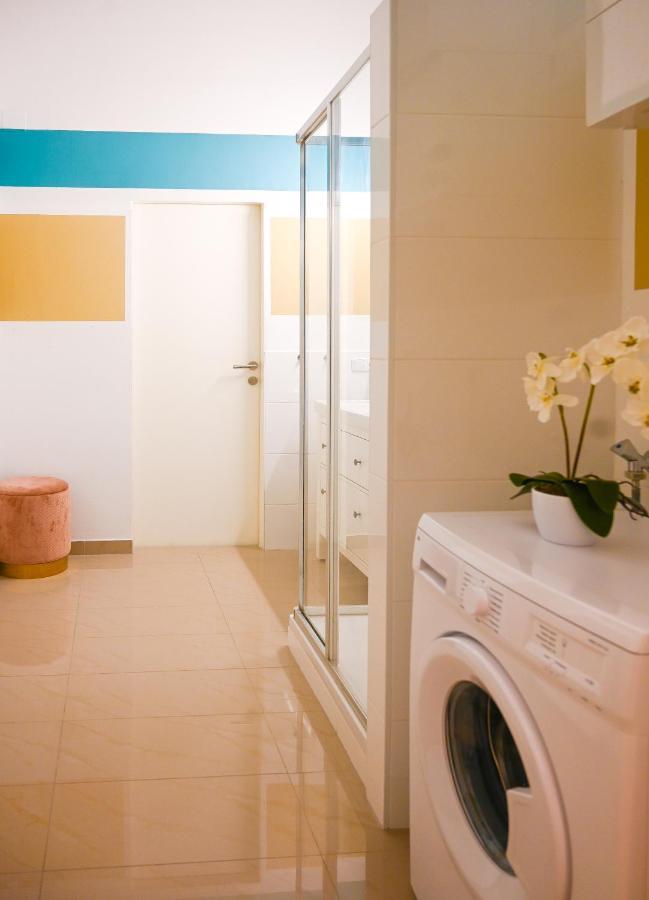 Elegant Suite Altes Akh Відень Екстер'єр фото